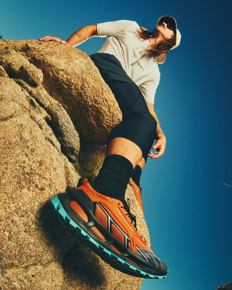 UA EXPLOR TRAIL SHOES
