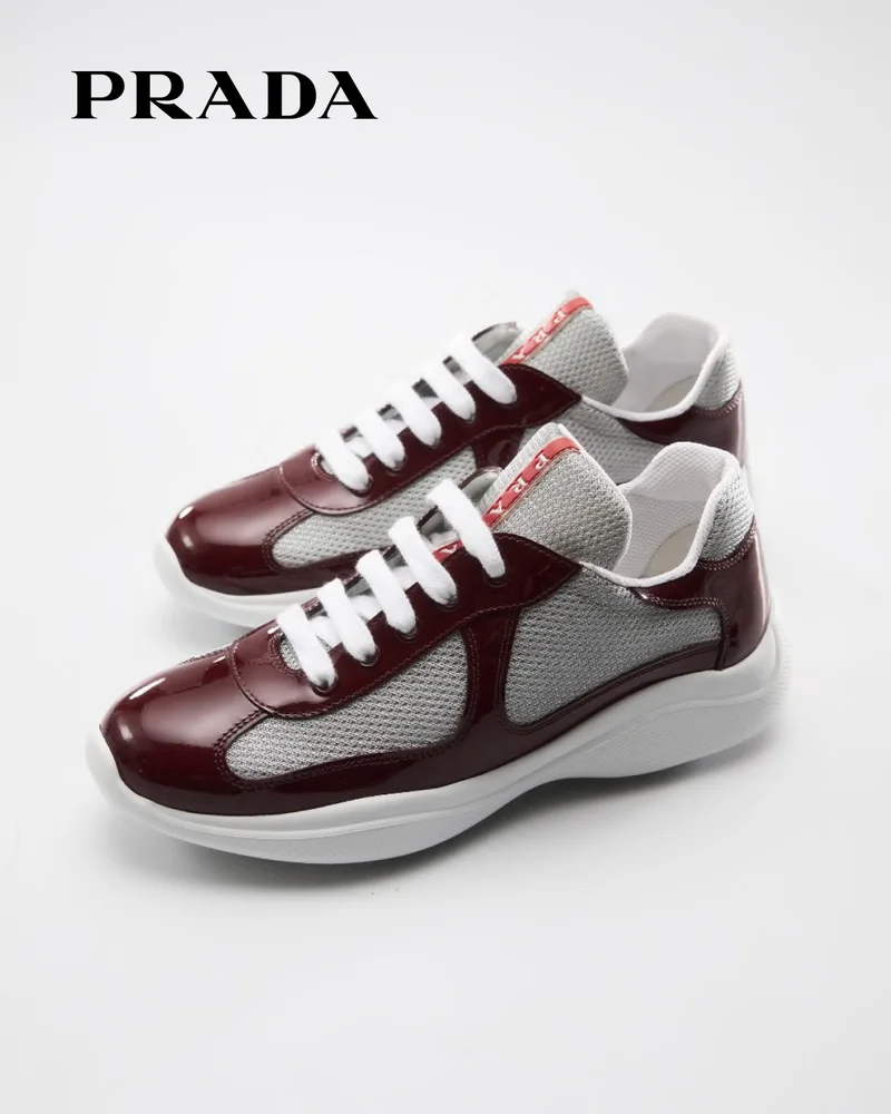 Prada hero