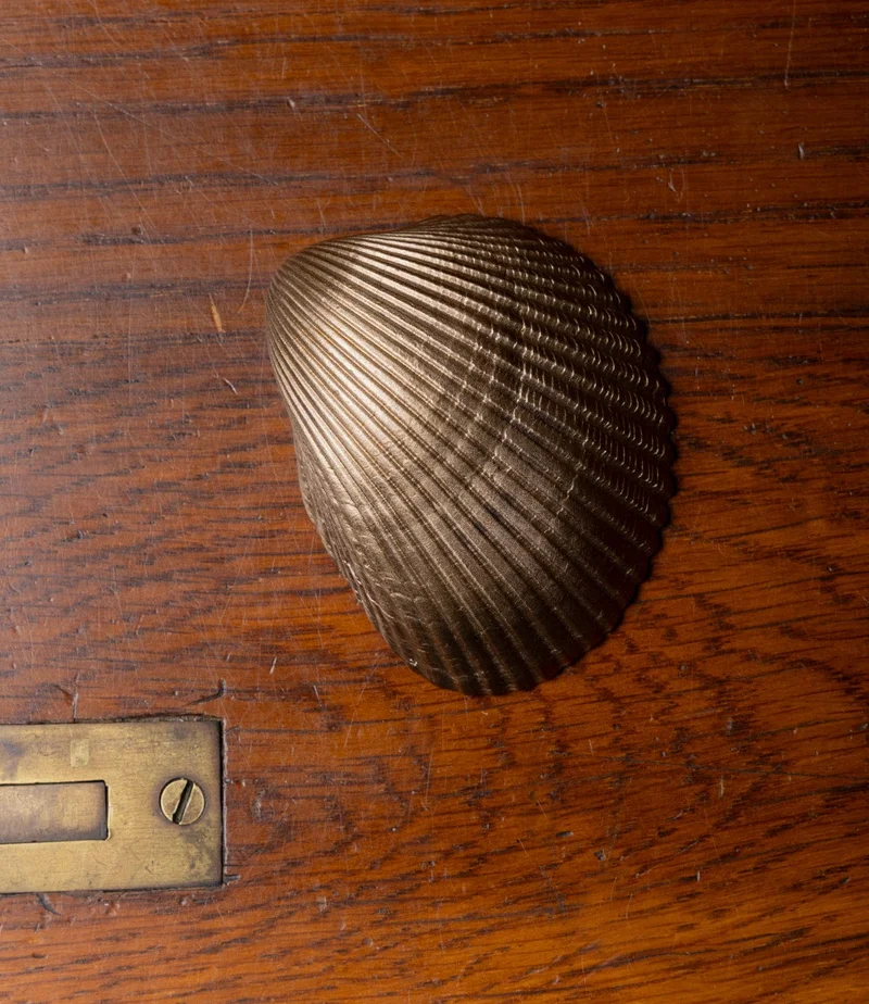 Image of No. 9: Cockle Shell Opener