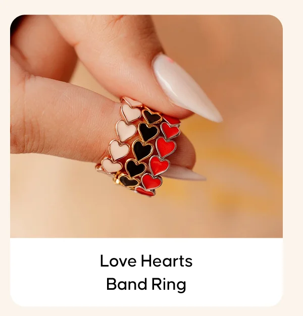 Love Hearts Band Ring