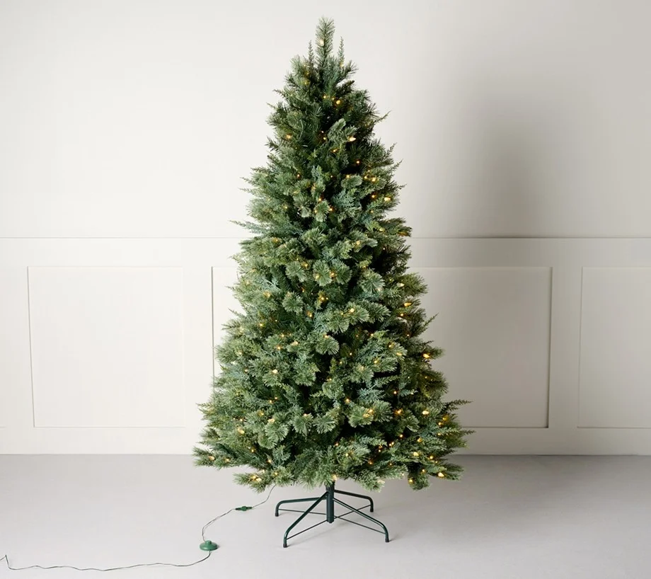 Home Reflections 6.5' LED Cashmere Pine Tree with Bag