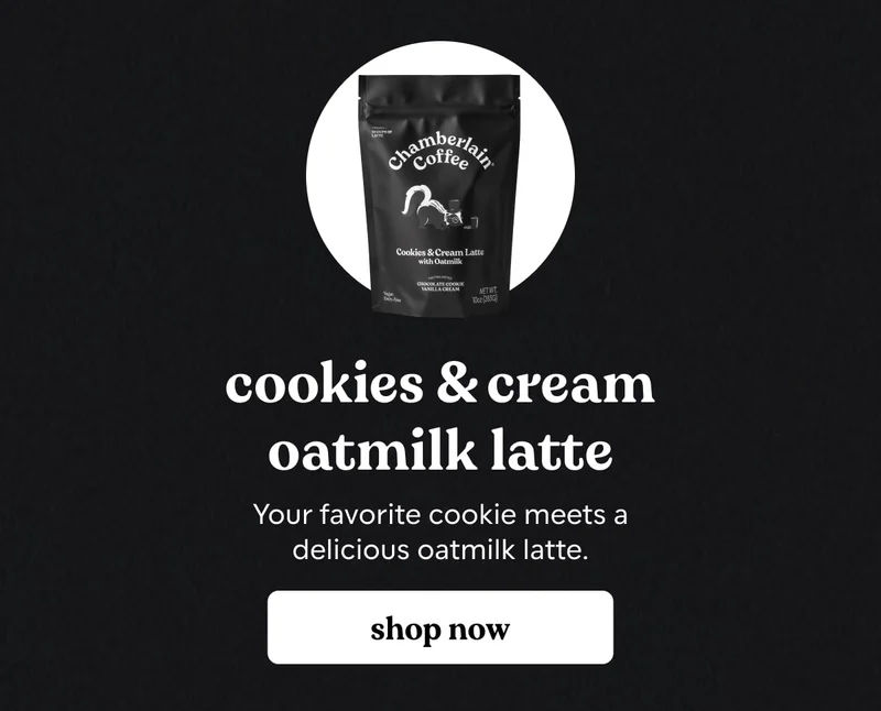 cookiesa & cream oatmilk latte