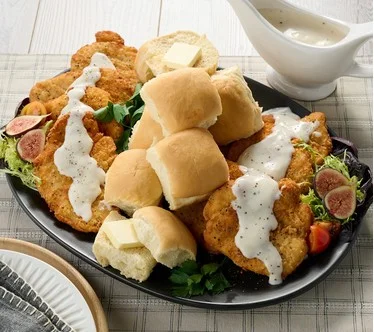 Heartland Fresh (12) 5-oz Chicken Fried Chicken with Rolls & Gravy