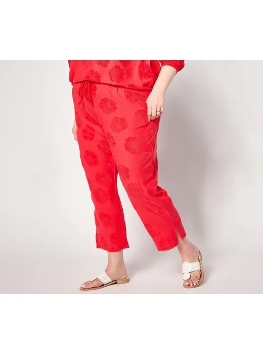 AnyBody Petite Jacquard French Terry Cropped Pant