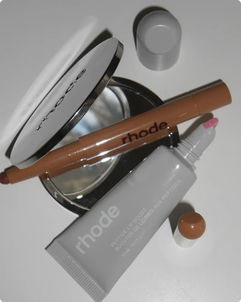 rhode mirror, peptide lip shape, peptide lip boost