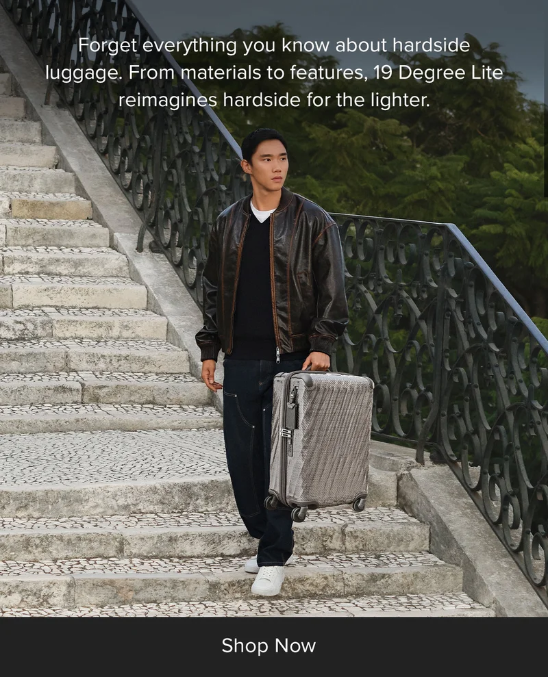 Forget everything you know about hardside luggage. From materials to feautures, 19 Degree Lite reimagines hardside for the lighter.