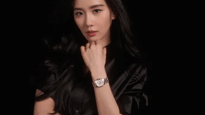 Video campaign of the new Constellation with Liu Shishi.