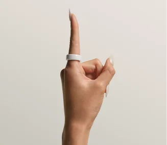 Oura Ring 4 Ceramic Cloud