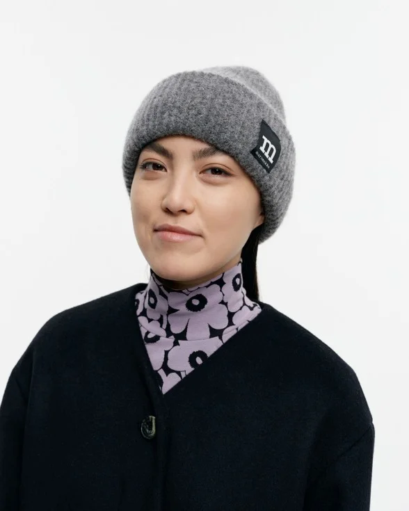 Pjettar Solid Beanie