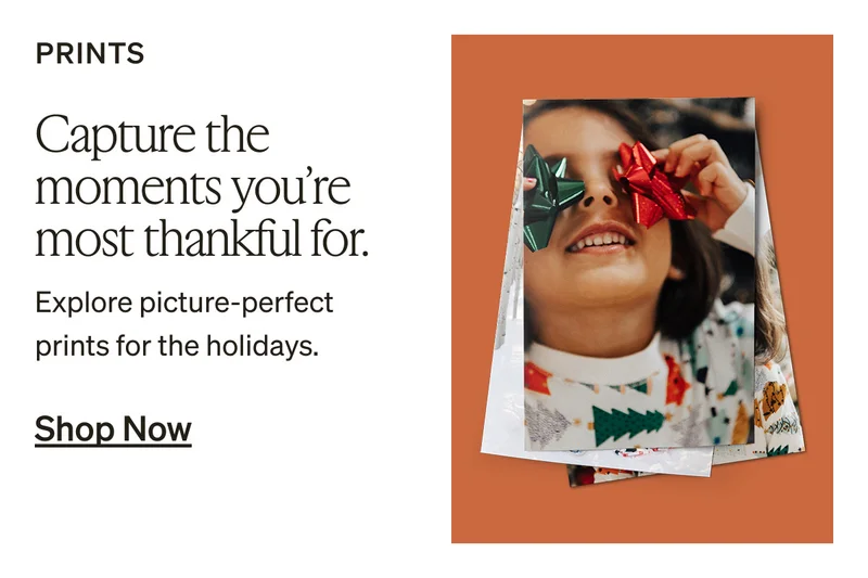 10 Free Cards + 50% Off Best-Selling Holiday Cards