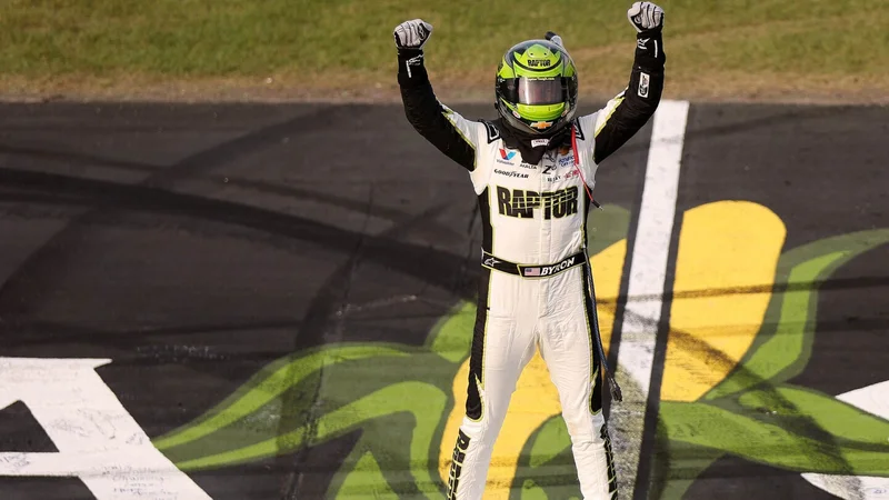 Best driver audio from Cup Series race at Iowa