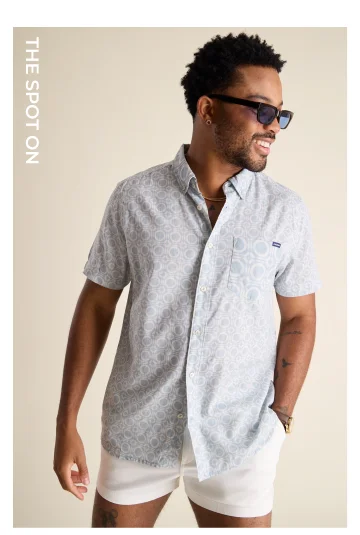Resort Weave Friday Shirt: The Spot On