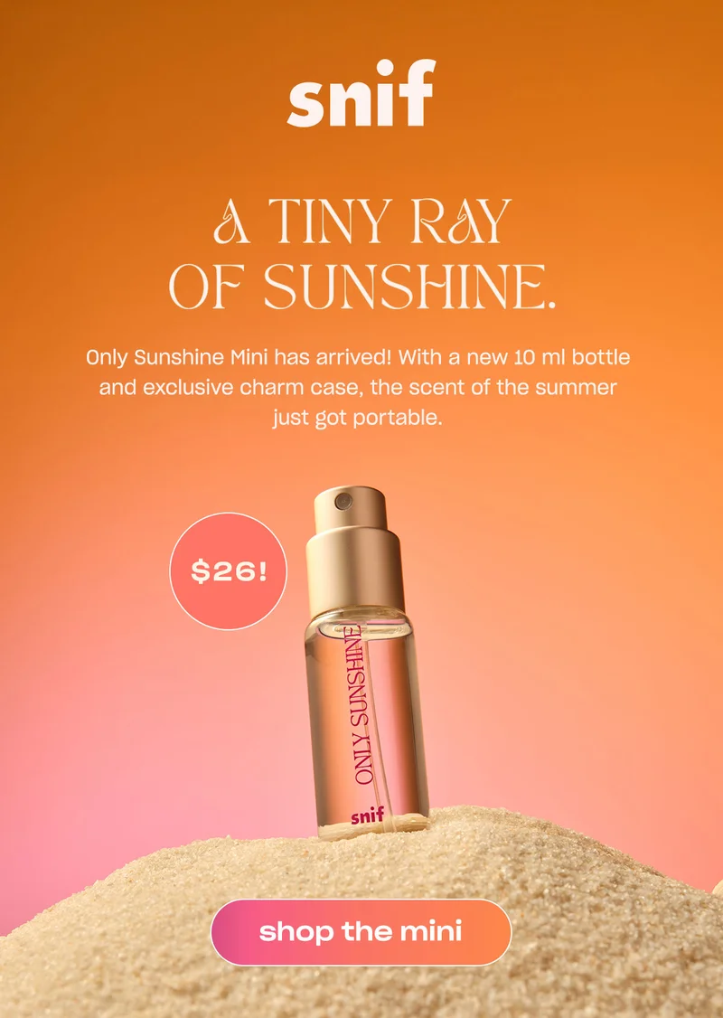 Only Sunshine Mini has arrived! With a new 10 ml bottle and exclusive charm case, the scent of the summer just got portable.