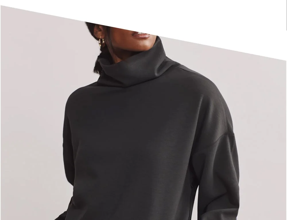 DreamGlow™ Mock Neck