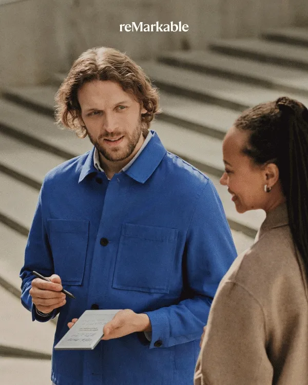 GIF showcasing the new reMarkable Paper Pro Move