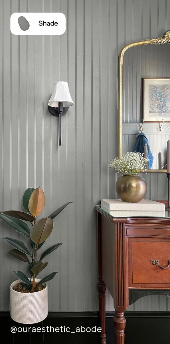 Entryway featuring Shade