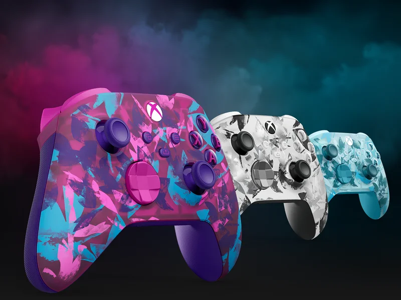 Xbox Wireless Controllers - Breaker Series Special Edition.