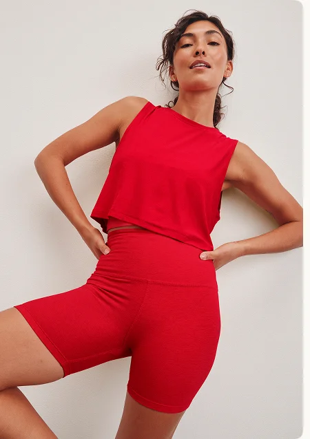 Featherweight Minimal Cropped Tank in Candy Apple Red