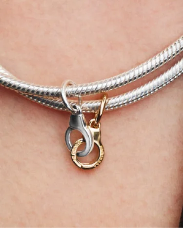 Openable & Splittable Handcuffs Dangle Charm