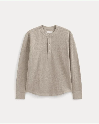 Image | Thermal Henley in Cozy Waffle | Heathered Oatmeal