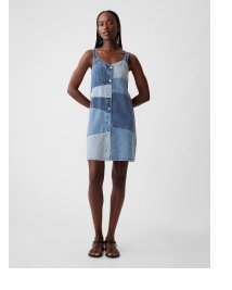 Display images to show real-time content