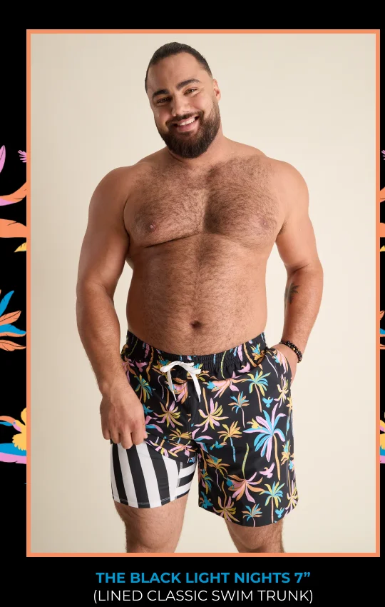 Lined Classic Swim Trunk: The Black Light Nights 7"