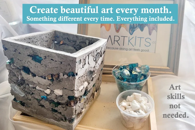 Diverse Monthly Art Box: DIY Art Kits