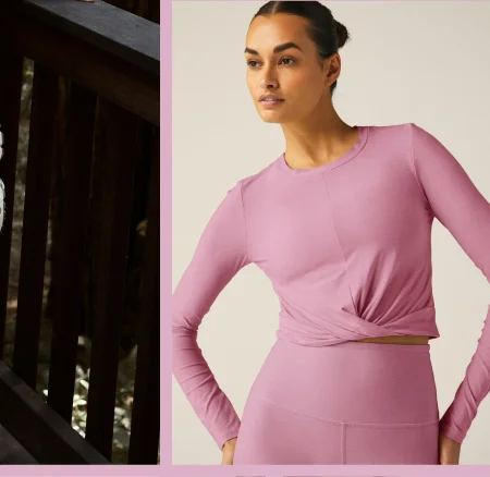 Featherweight Center Stage Cropped Long Sleeve Pullover