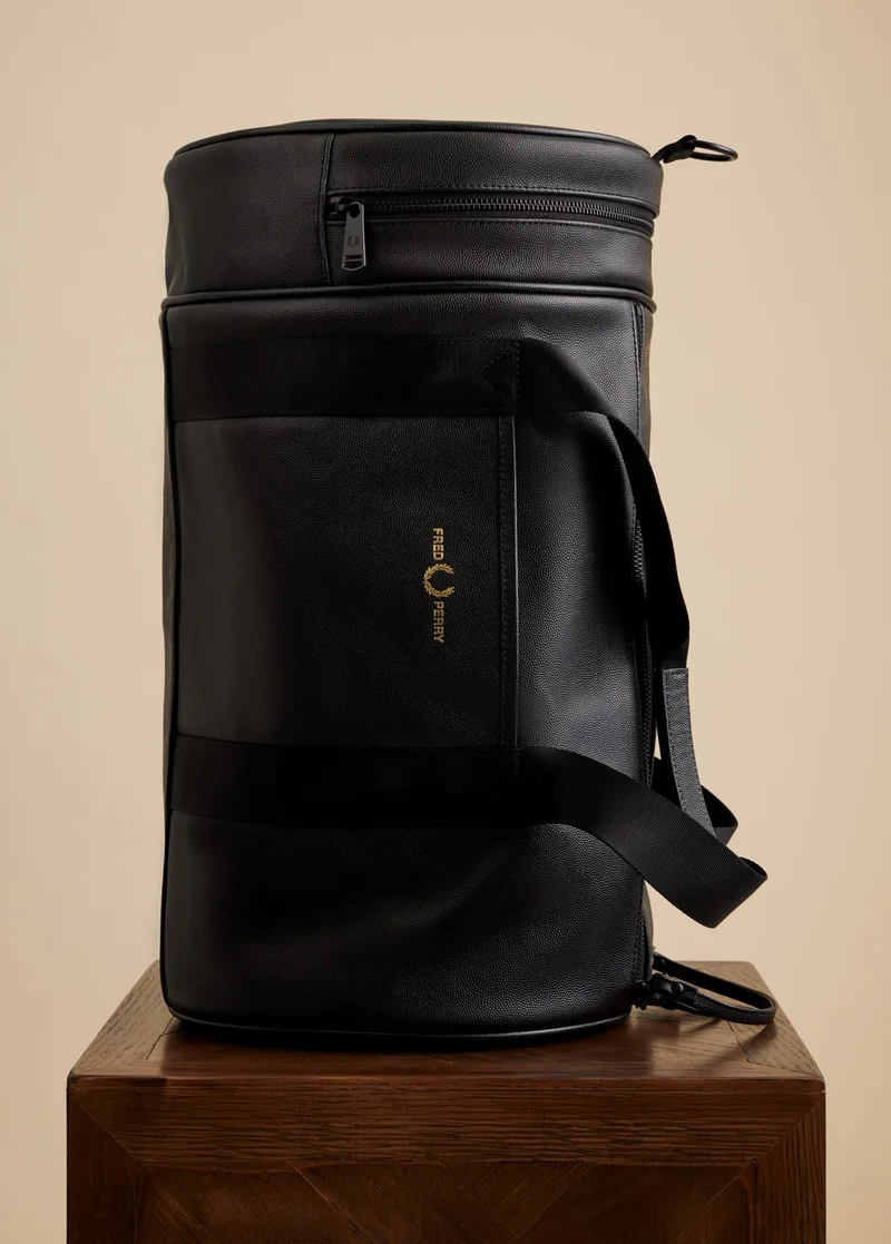 Fred Perry Leather Barrel Bag in Black