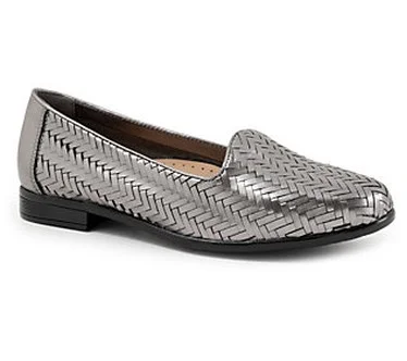 Trotters Women's Liz III Loafers  Size 7-1/2 Wide  Pewter