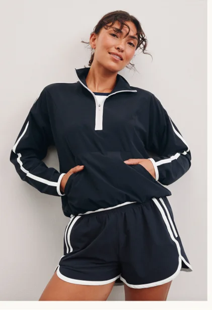 Stretch Woven Course Contrast Half Zip Pullover