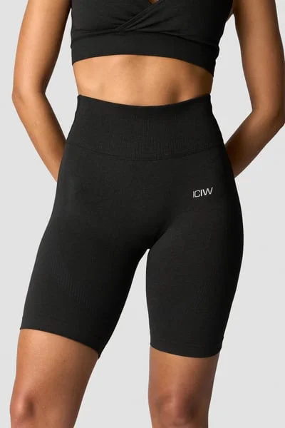 Image of Soft Seamless Biker Shorts Wmn Black