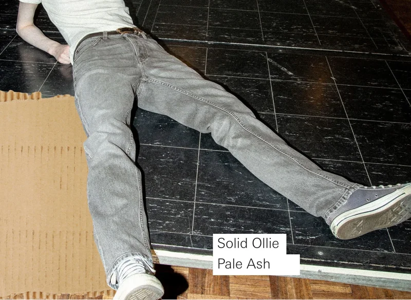 Solid Ollie Pale Ash