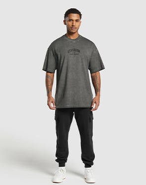 HEAVYWEIGHT WASHED T-SHIRT - BLACK.
