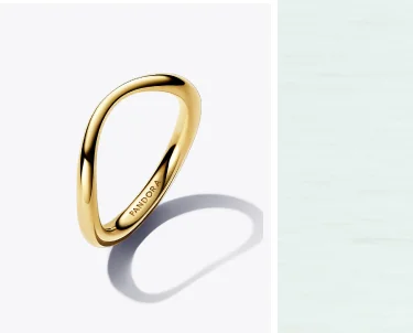 Organically Shaped Band Ring