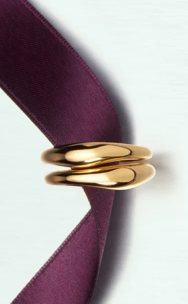 Organically Shaped Stacking Rings