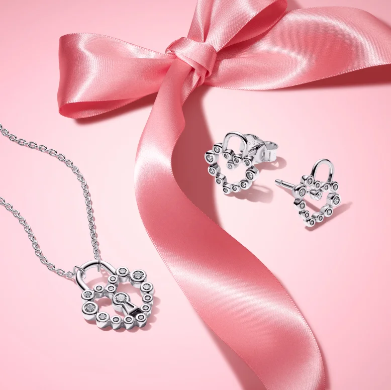 Sparkling Heart Padlock Jewelry Gift Set