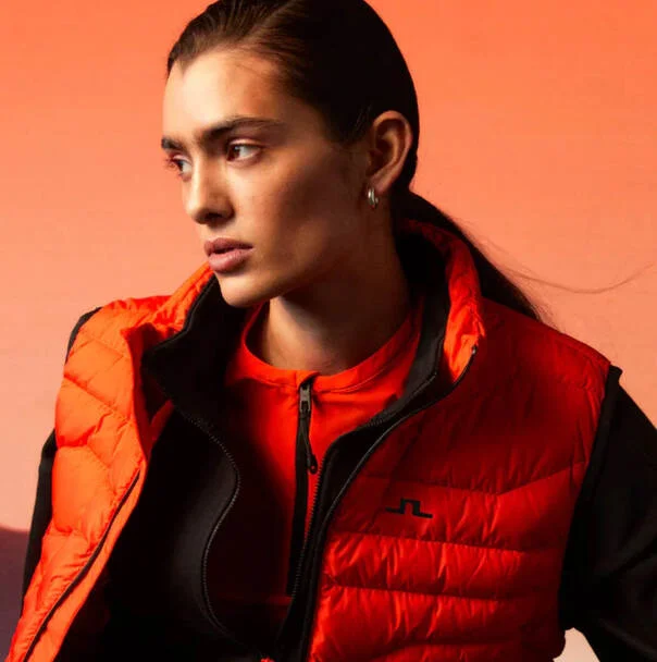 WOMEN'S NEW IN