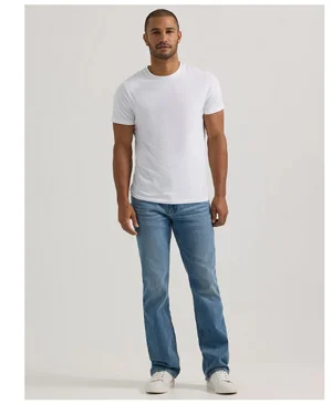 Men's Legendary Bootcut Jean in Lewis