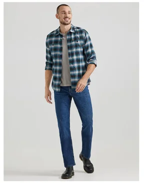 Men's Legendary Bootcut Jean in Lewis