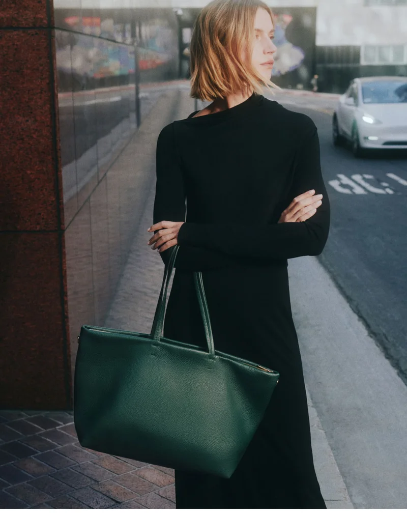 Classic Easy Zipper Tote