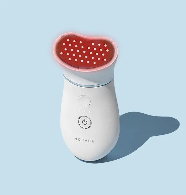 Our FDA-cleared Red Light Attachment helps smooth the look of fine lines and wrinkles and boosts radiance, while microcurrent helps contour and sculpt skin. It’s your ideal combo for summer skin recovery.
