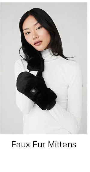 FAUX FUR MITTENS