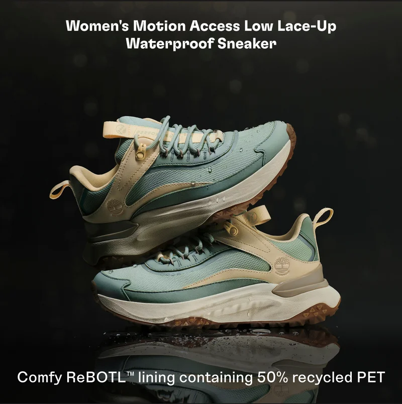 Women's Motion Access Low Lace-Up Waterproof Sneaker